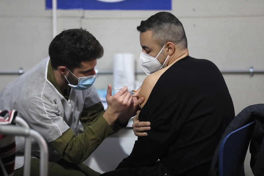 U Izraelu vakcinacija tinejdžera od 16 do 18 godina